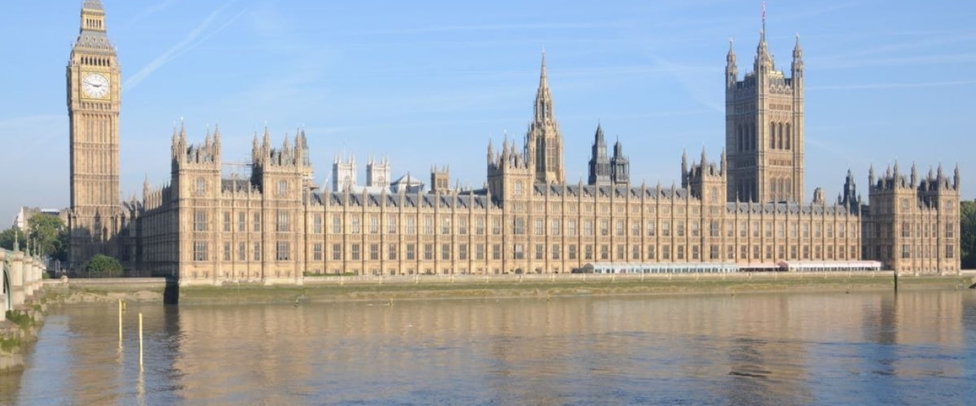 Checks and Balances in the UK Government: Understanding the Impact of the UK Constitution on the Legal System