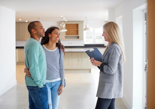 A Comprehensive Look into Buying and Selling Property in the UK